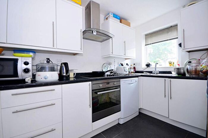 2 Bedroom Maisonette To Rent In Undine Road, Isle Of Dogs, London, E14