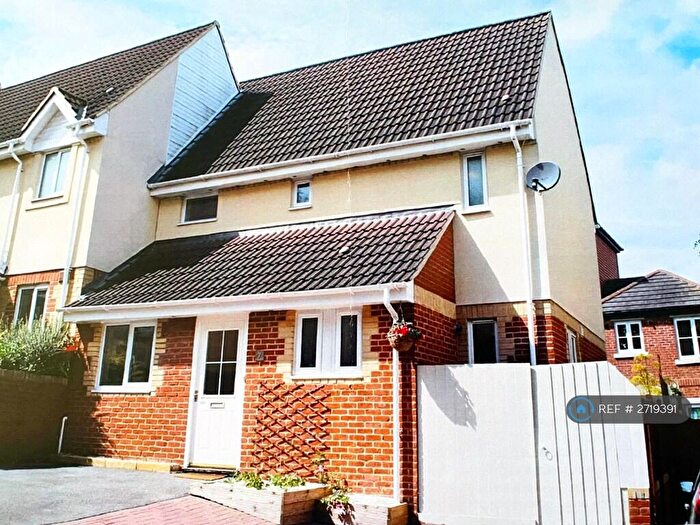 2 Bedroom Semi-Detached House To Rent In Phoenix Close, Chippenham, SN15