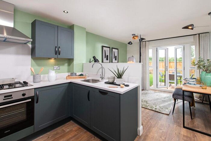 3 Bedroom Semi-Detached House For Sale In Beck Lane, Sutton-In-Ashfield, Nottinghamshire, NG17
