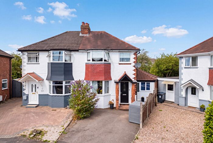3 Bedroom Semi Detached House For Sale In Courtway Avenue, Maypole, B14