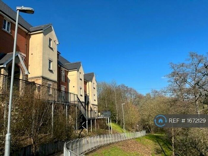 1 Bedroom Flat To Rent In Providence Court, Frome, BA11