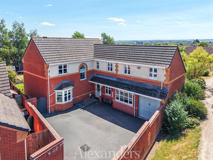 5 Bedroom Detached House For Sale In Cavalry Close, Melton Mowbray, LE13
