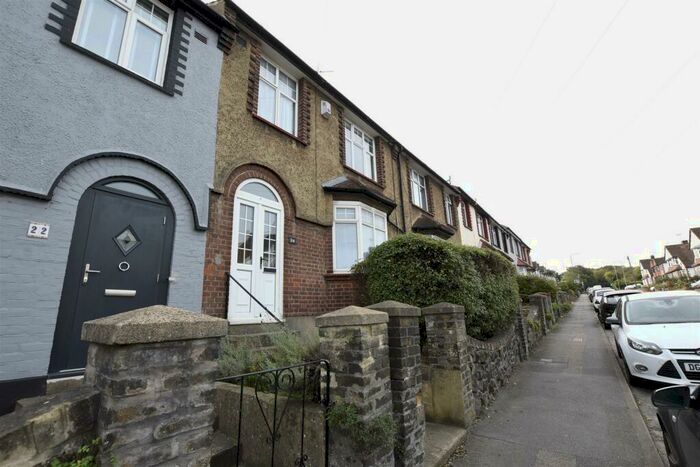 3 Bedroom Terraced House To Rent In Earl Road, Northfleet, Gravesend, DA11