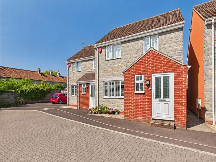 2 Bedroom Semi-Detached House For Sale In Water Lane, Somerton, TA11