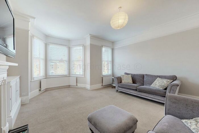 2 Bedroom Flat To Rent In Sutton Road, Muswell Hill, N10