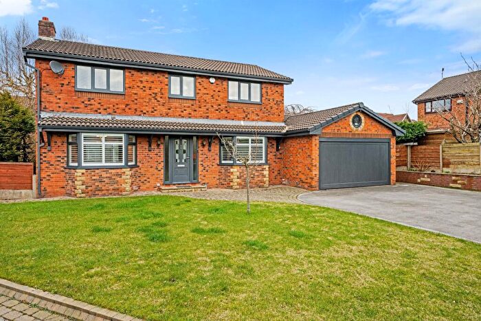 4 Bedroom Detached House For Sale In Herevale Hall Drive, Ramsbottom, BL0