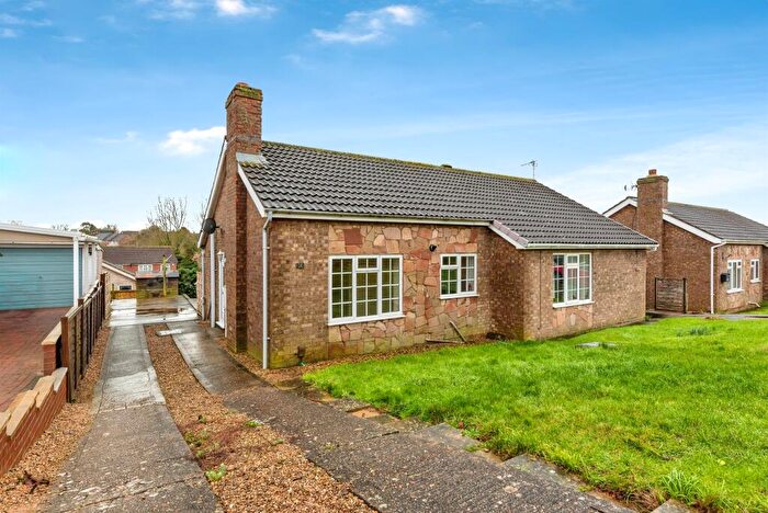 1 Bedroom Semi-Detached Bungalow For Sale In Rochester Drive, Grantham, NG31