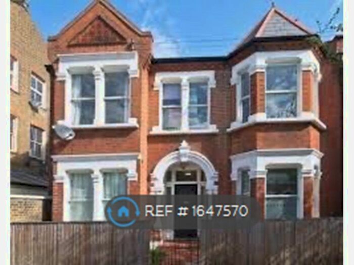 1 Bedroom Flat To Rent In Englewood Road, London, SW12