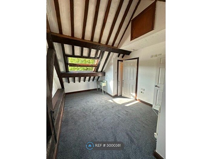 1 Bedroom Flat To Rent In Bathafarn Hall, Ruthin, LL15