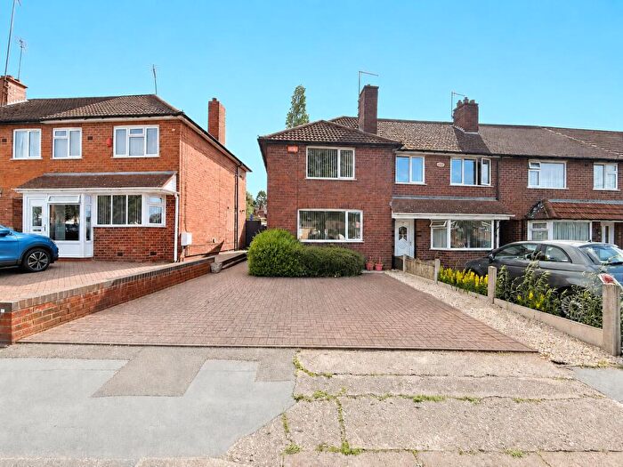 2 Bedroom Terraced House For Sale In Beacon Road, Great Barr, Birmingham, B43