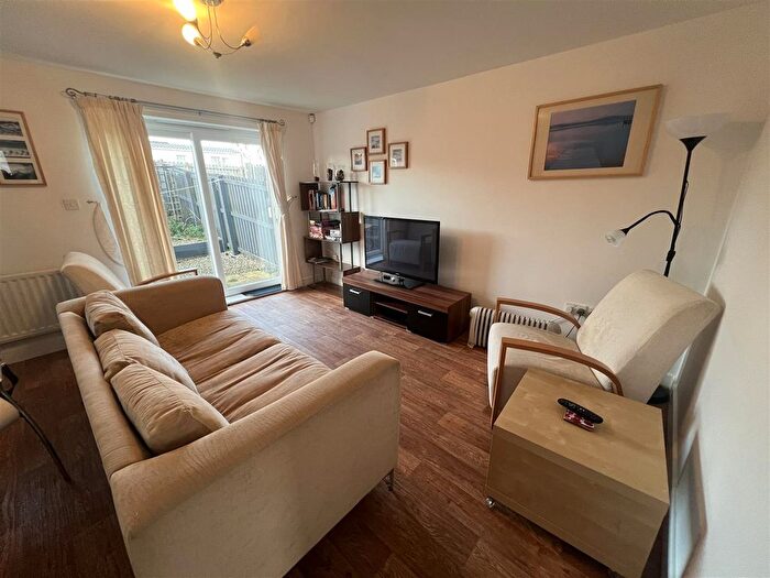 2 Bedroom End Terrace House To Rent In Kings Field, Seahouses, NE68