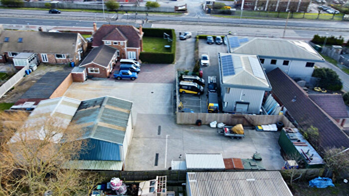 3 Bedroom Detached House For Sale In Hull Road, Salt End, Hull, HU12