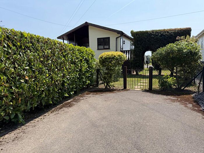 2 Bedroom Lodge For Sale In Heritage Lodge, Little Venice Country Park And Marina, Hampstead Lane, Yalding, Kent, ME18