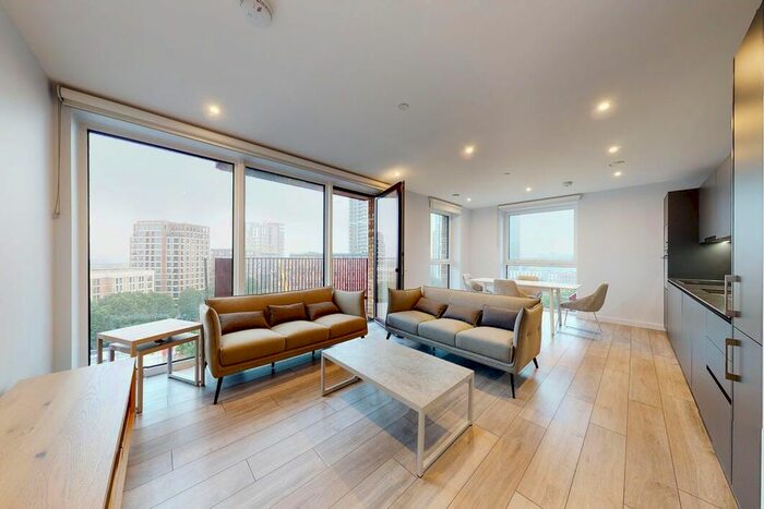 2 Bedroom Flat To Rent In , New Lion Way, London, SE17