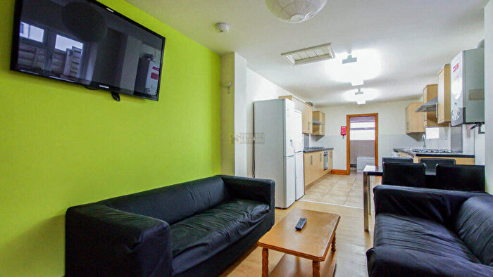 1 Bedroom Terraced House To Rent In Hubert Road Selly Oak, Birmingham, B29