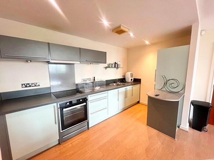 1 Bedroom Apartment To Rent In Liberty Place, Birmingham, B16