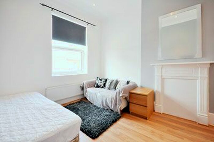 1 Bedroom Flat To Rent In The Cut, London, SE1