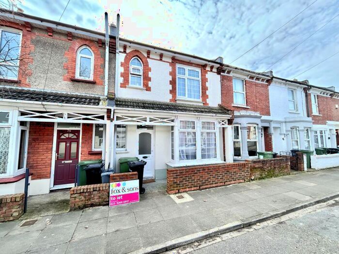 3 Bedroom House To Rent In Meyrick Road, Portsmouth, PO2