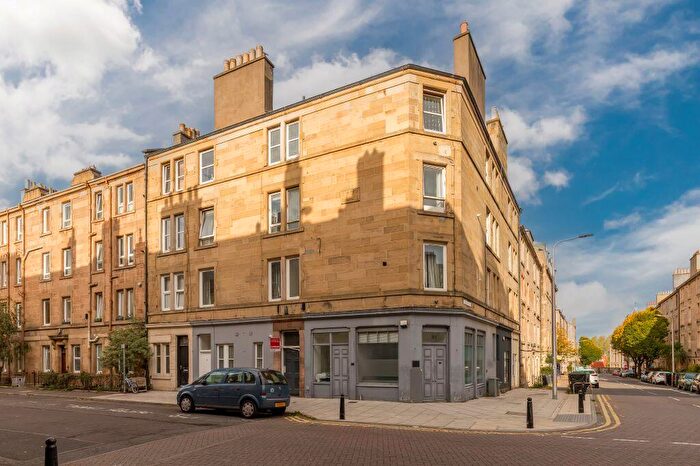 2 Bedroom Flat For Sale In / Watson Crescent, EH11