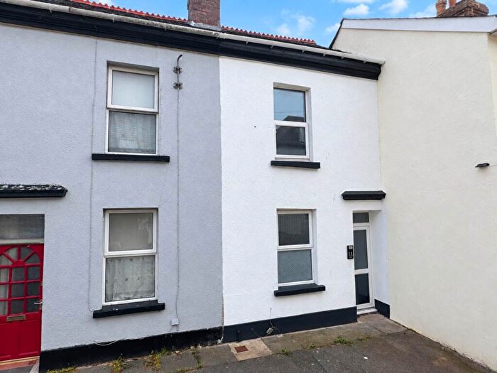 2 Bedroom Terraced House For Sale In Hyfield Place, Bideford, EX39