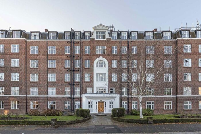 2 Bedroom Flat To Rent In Wellesley Road, London, W4