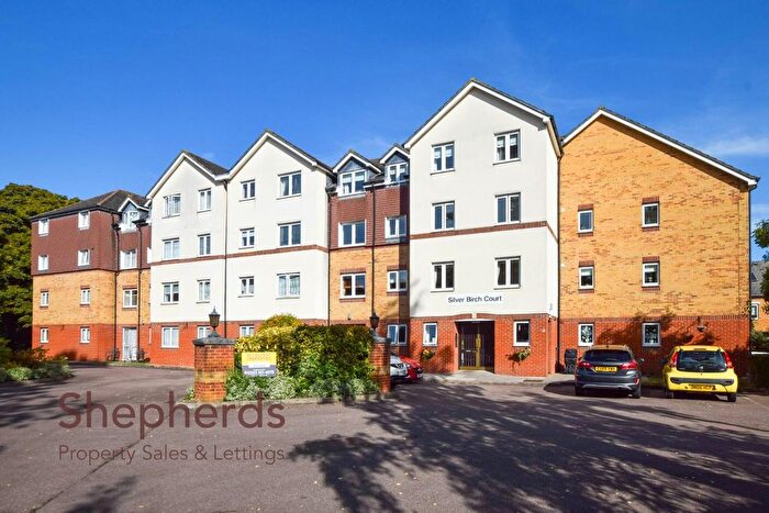 1 Bedroom Flat For Sale In Friends Avenue, Cheshunt, Waltham Cross, EN8