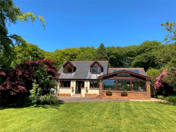 4 Bedroom Detached House For Sale In Princes Gate, Narberth, Pembrokeshire, SA67
