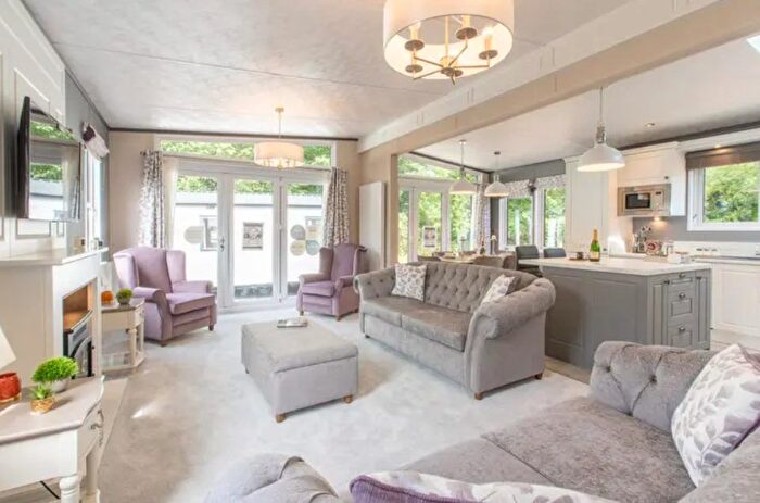 3 Bedroom Mobile/park Home For Sale In Llanedwen, Anglesey, LL61