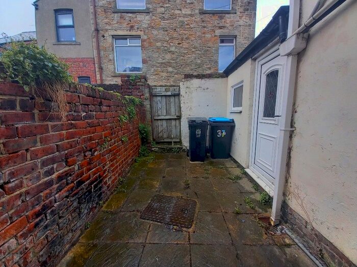 2 Bedroom Terraced House To Rent In Arthur Street, Crook, DL15