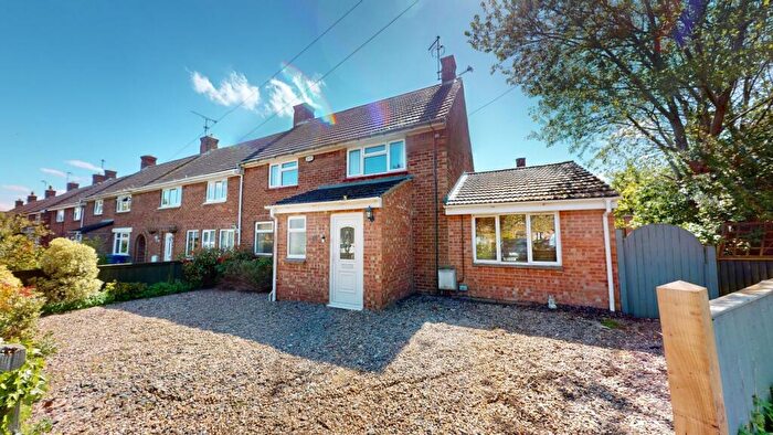 4 Bedroom End Of Terrace House For Sale In The Piece, Cogenhoe, Northampton, Northamptonshire, NN7