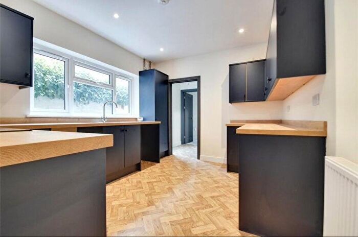 1 Bedroom Apartment To Rent In Park Lane, Kidderminster, DY11