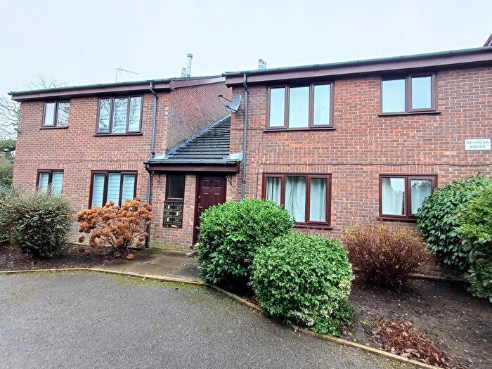 1 Bedroom Apartment To Rent In Seymour Hse, Ws, SK9