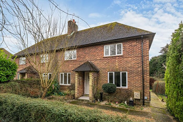 3 Bedroom Semi-Detached House For Sale In Catways, Hursley, Winchester, SO21