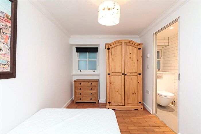 1 Bedroom Flat To Rent In Nottingham Street, London, W1U