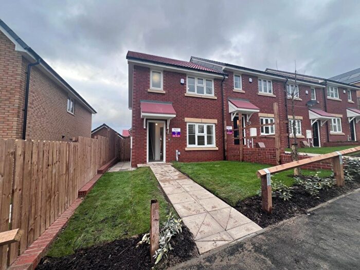 3 Bedroom Terraced House To Rent In Brunel Terrace, Newcastle Upon Tyne, NE4