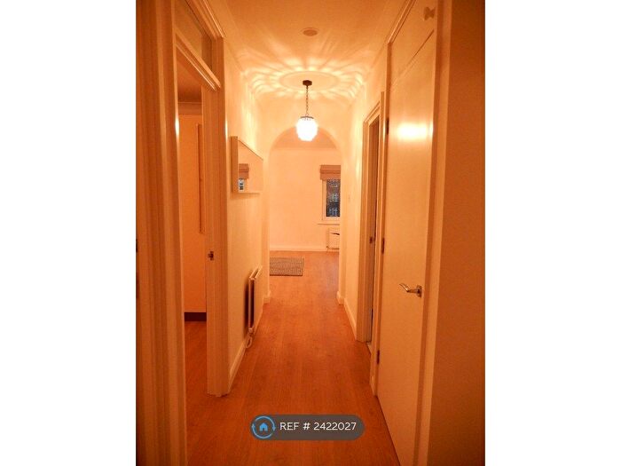 2 Bedroom Flat To Rent In Aran Lodge, London, NW6