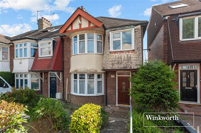 3 Bedroom End Of Terrace House For Sale In Church Hill Road, East Barnet, EN4