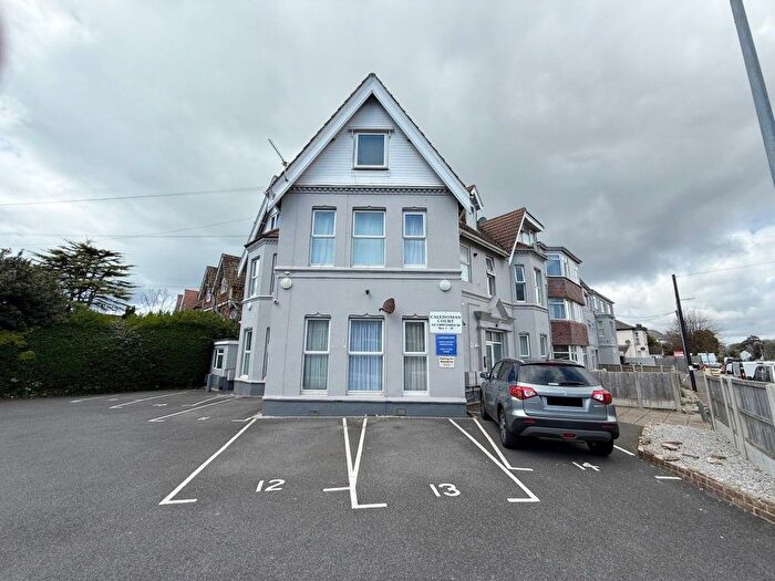 2 Bedroom Flat For Sale In Caledonian Court, Christchurch Road, Bournemouth, BH1