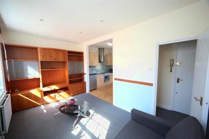 1 Bedroom Flat To Rent In Balcombe Street, Marylebone, London, NW1