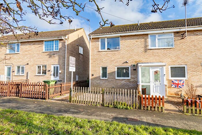 2 Bedroom Semi-Detached House For Sale In Windsor Crescent, Heacham, PE31