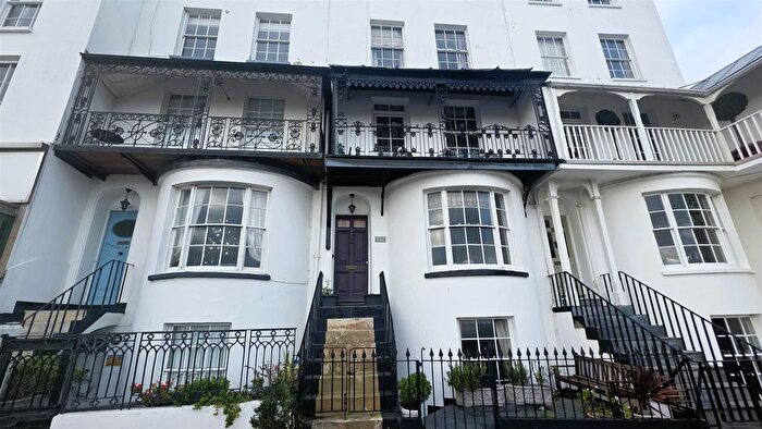 5 Bedroom Town House To Rent In Eldon Place, Broadstairs, CT10