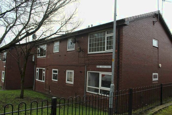 2 Bedroom Flat To Rent In John Street, Royton, OL2