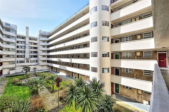 2 Bedroom Flat To Rent In Sheen Road, Richmond, TW9