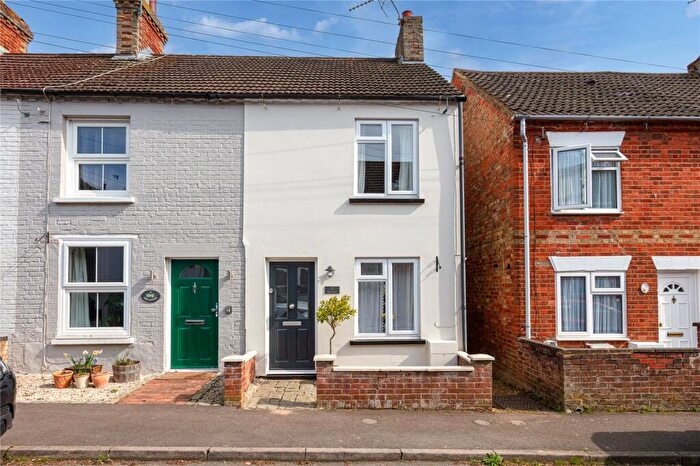 2 Bedroom End Of Terrace House For Sale In Duke Street, Aspley Guise, Bedfordshire, MK17