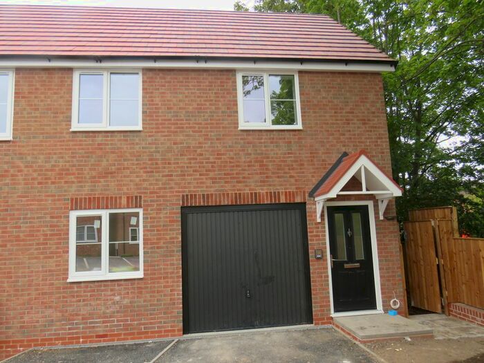 2 Bedroom Property To Rent In Sandy Grove, Mansfield, NG18