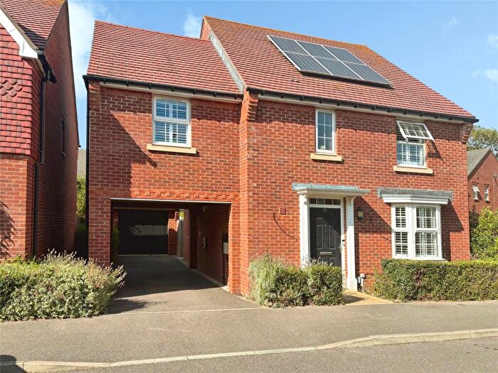 4 Bedroom Detached House For Sale In Harrison Crescent, Angmering, West Sussex, BN16