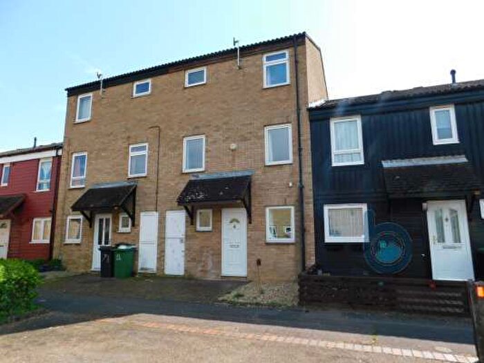 4 Bedroom Terraced House To Rent In Bifield, Orton Goldhay, Peterborough, PE2