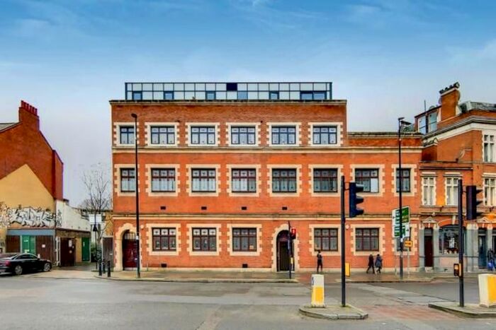 1 Bedroom Flat To Rent In Cambridge Heath Road, Whitechapel, E1