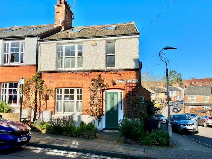 4 Bedroom End Of Terrace House To Rent In Cannon Street, St. Albans, Hertfordshire, AL3