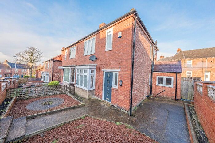 3 Bedroom Semi Detached House To Rent In St. Thomas Street, Low Fell, Gateshead, Tyne And Wear, NE9
